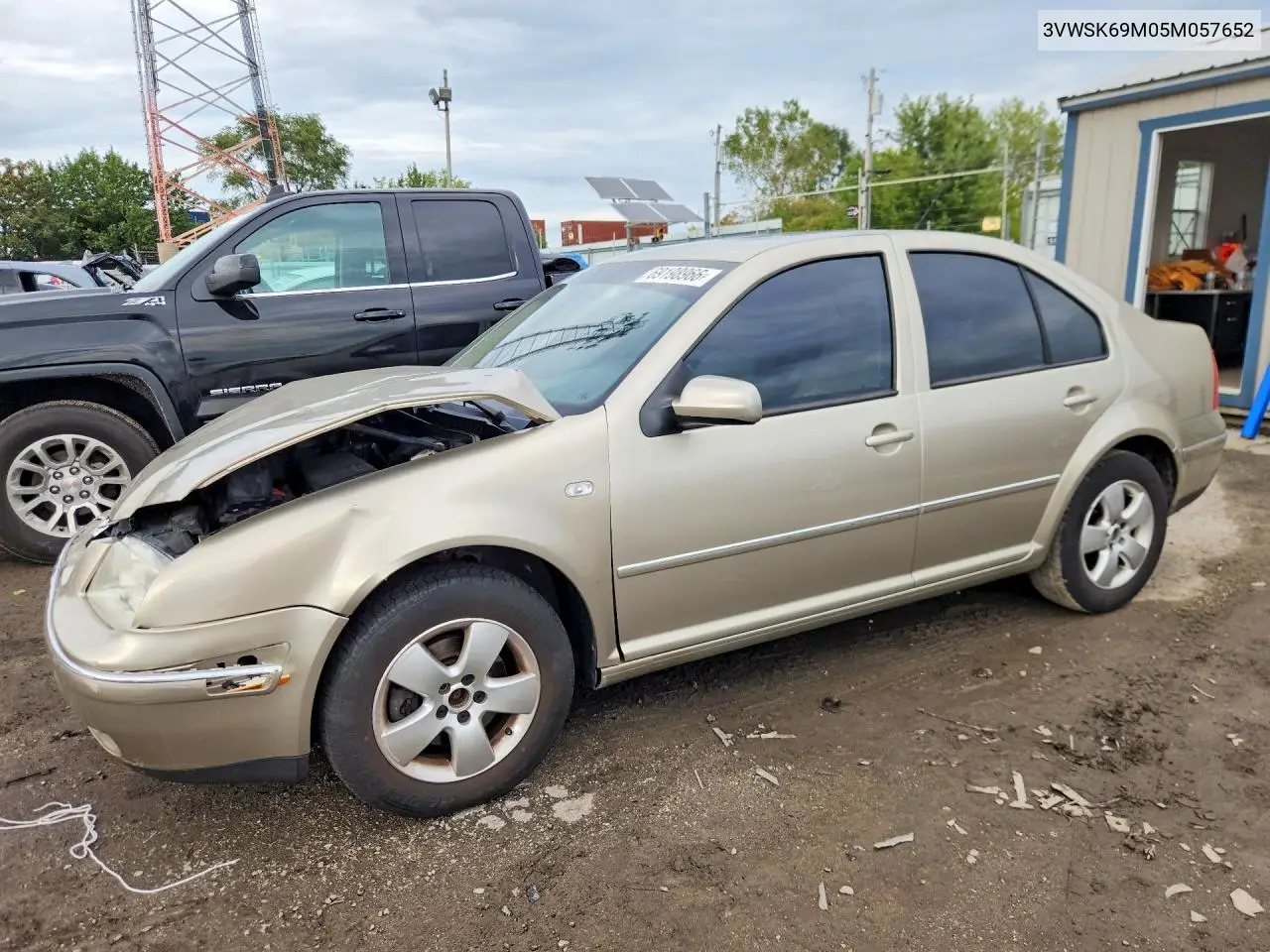 VOLKSWAGEN JETTA 2005, VIN 3VWSK69M05M057652