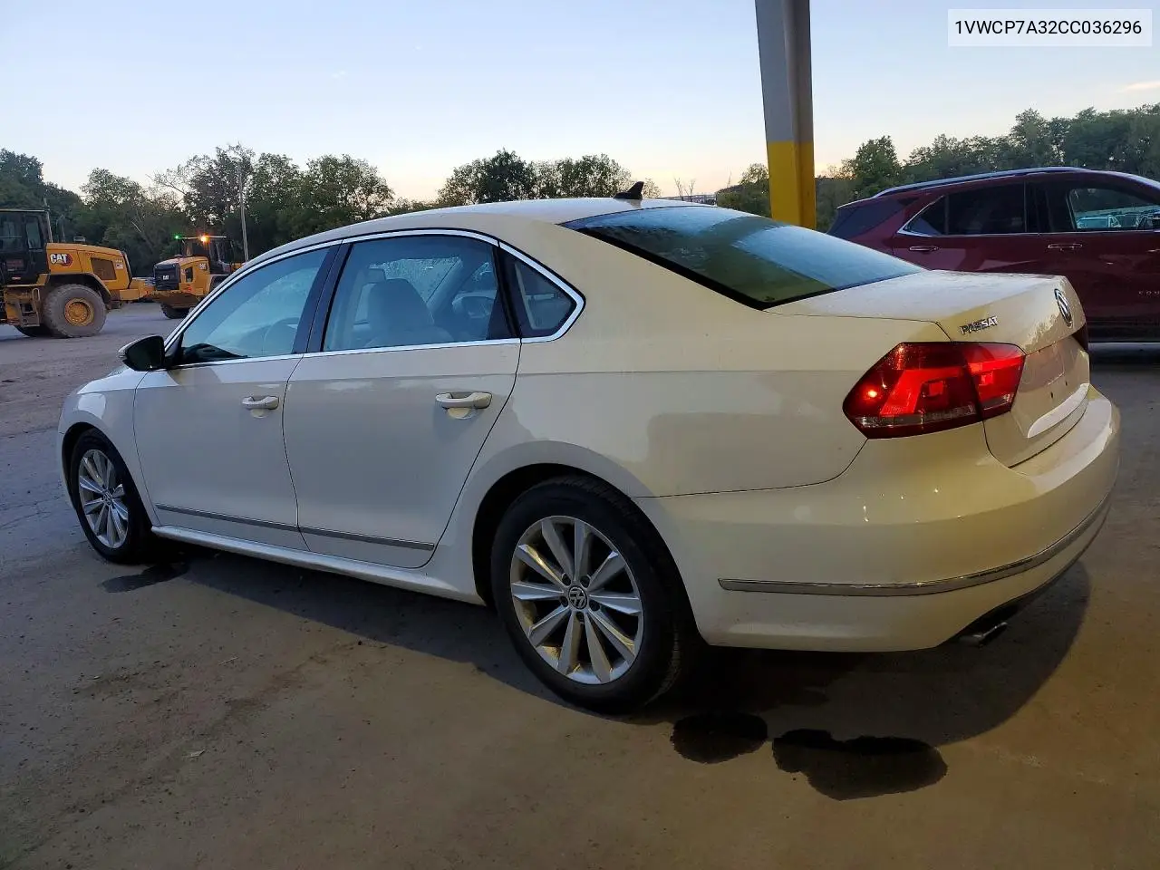 2012 VOLKSWAGEN PASSAT VIN 1VWCP7A32CC036296 — фото 2