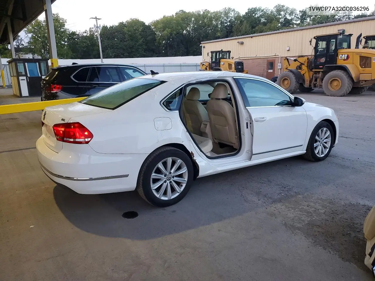 2012 VOLKSWAGEN PASSAT VIN 1VWCP7A32CC036296 — фото 3