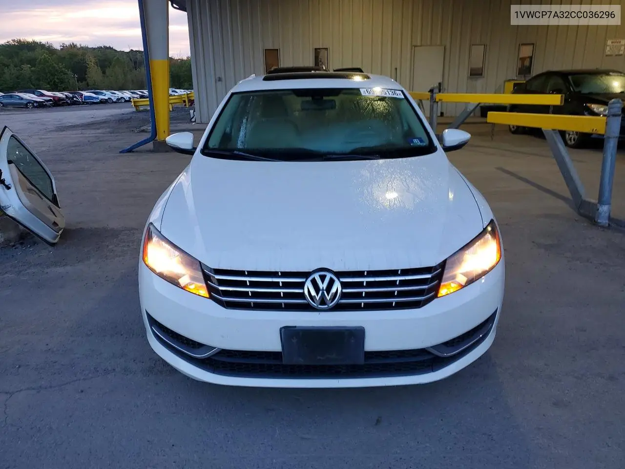 2012 VOLKSWAGEN PASSAT VIN 1VWCP7A32CC036296 — фото 5