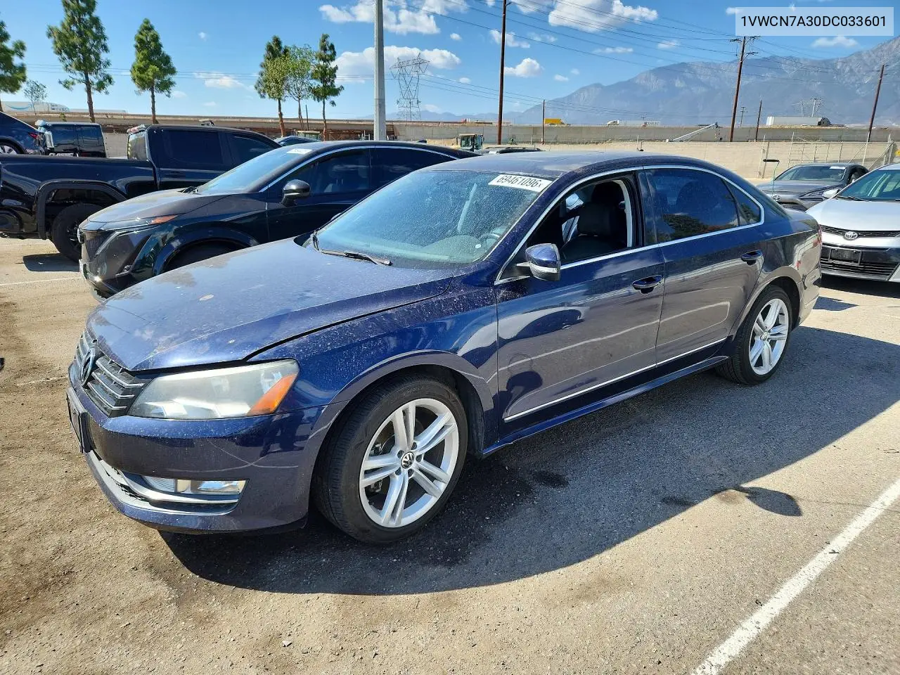 VOLKSWAGEN PASSAT 2013, VIN 1VWCN7A30DC033601