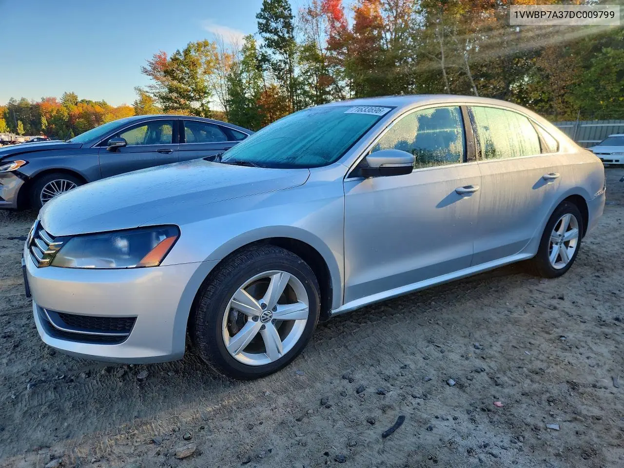 VOLKSWAGEN PASSAT 2013, VIN 1VWBP7A37DC009799