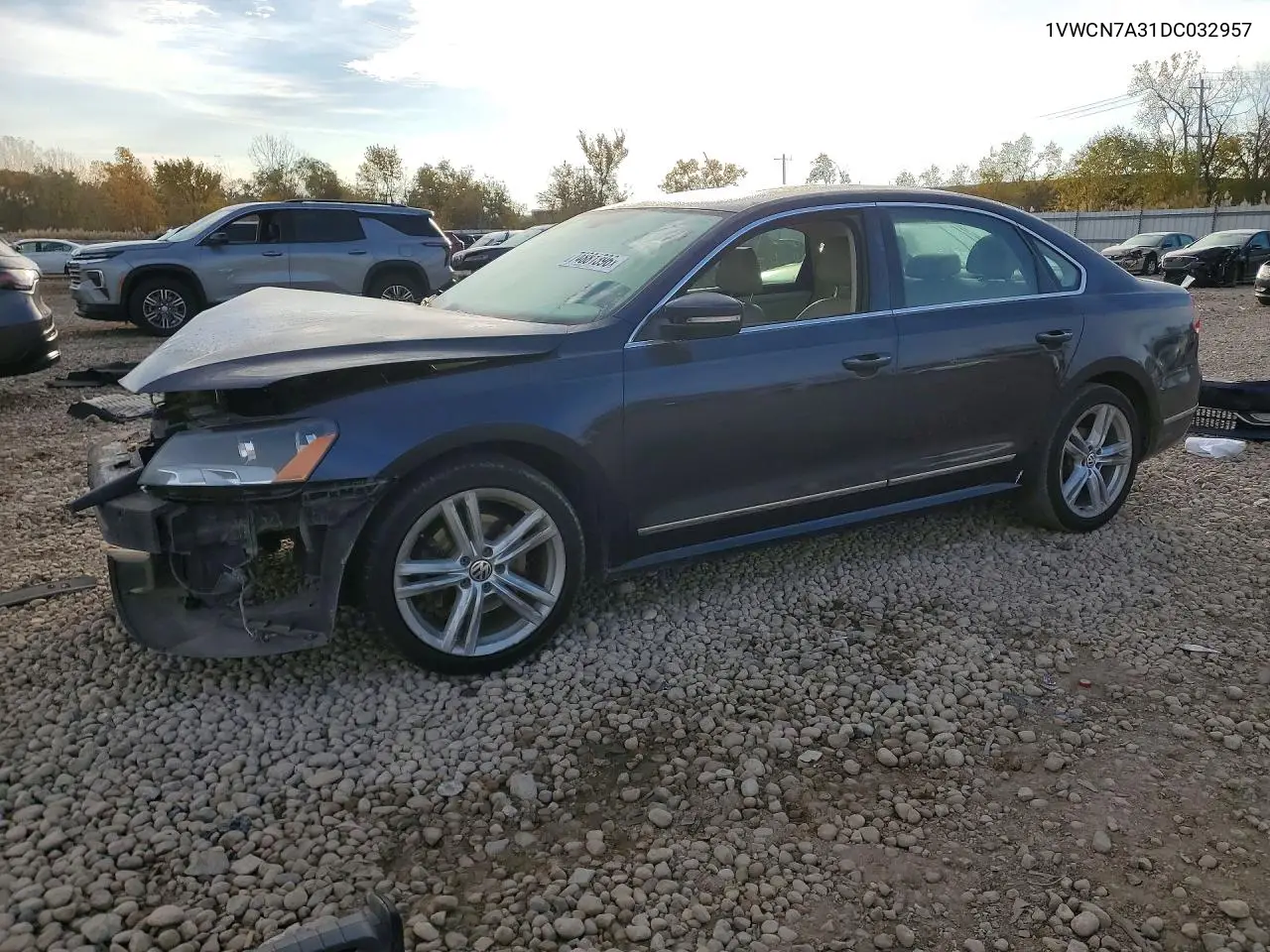 VOLKSWAGEN PASSAT 2013, VIN 1VWCN7A31DC032957