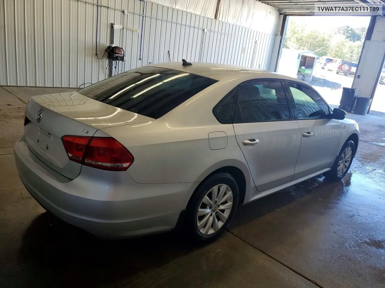 2014 VOLKSWAGEN PASSAT VIN 1VWAT7A37EC111189 — фото 3