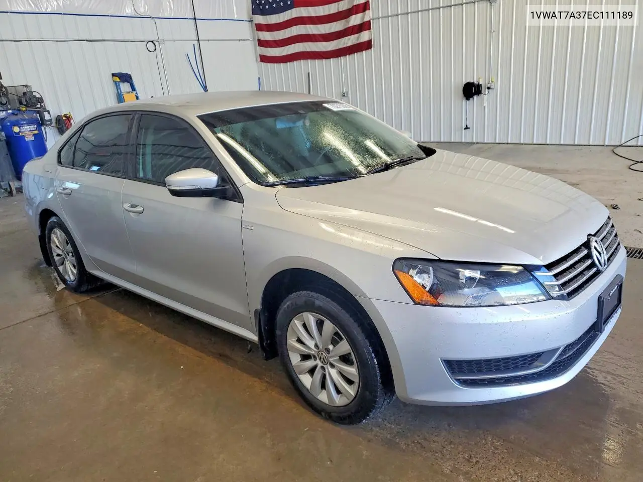 2014 VOLKSWAGEN PASSAT VIN 1VWAT7A37EC111189 — фото 4