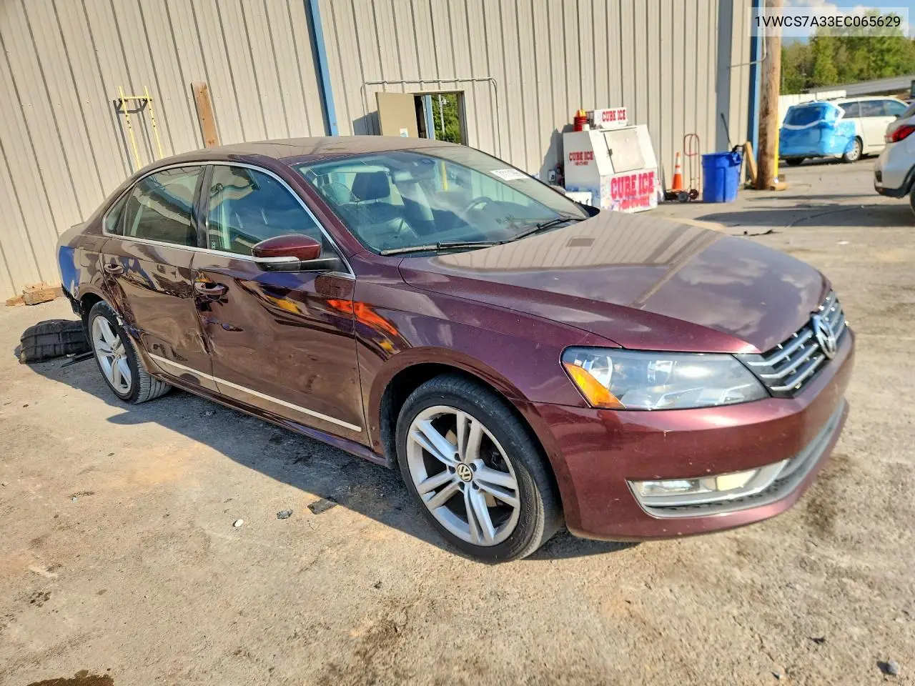 2014 VOLKSWAGEN PASSAT VIN 1VWCS7A33EC065629 — фото 4