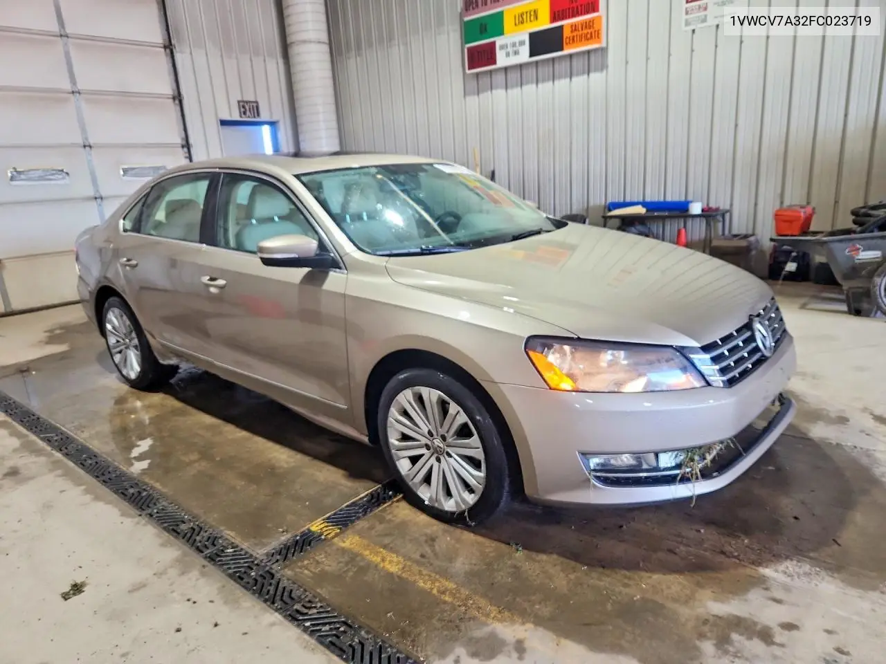 2015 VOLKSWAGEN PASSAT VIN 1VWCV7A32FC023719 — фото 4