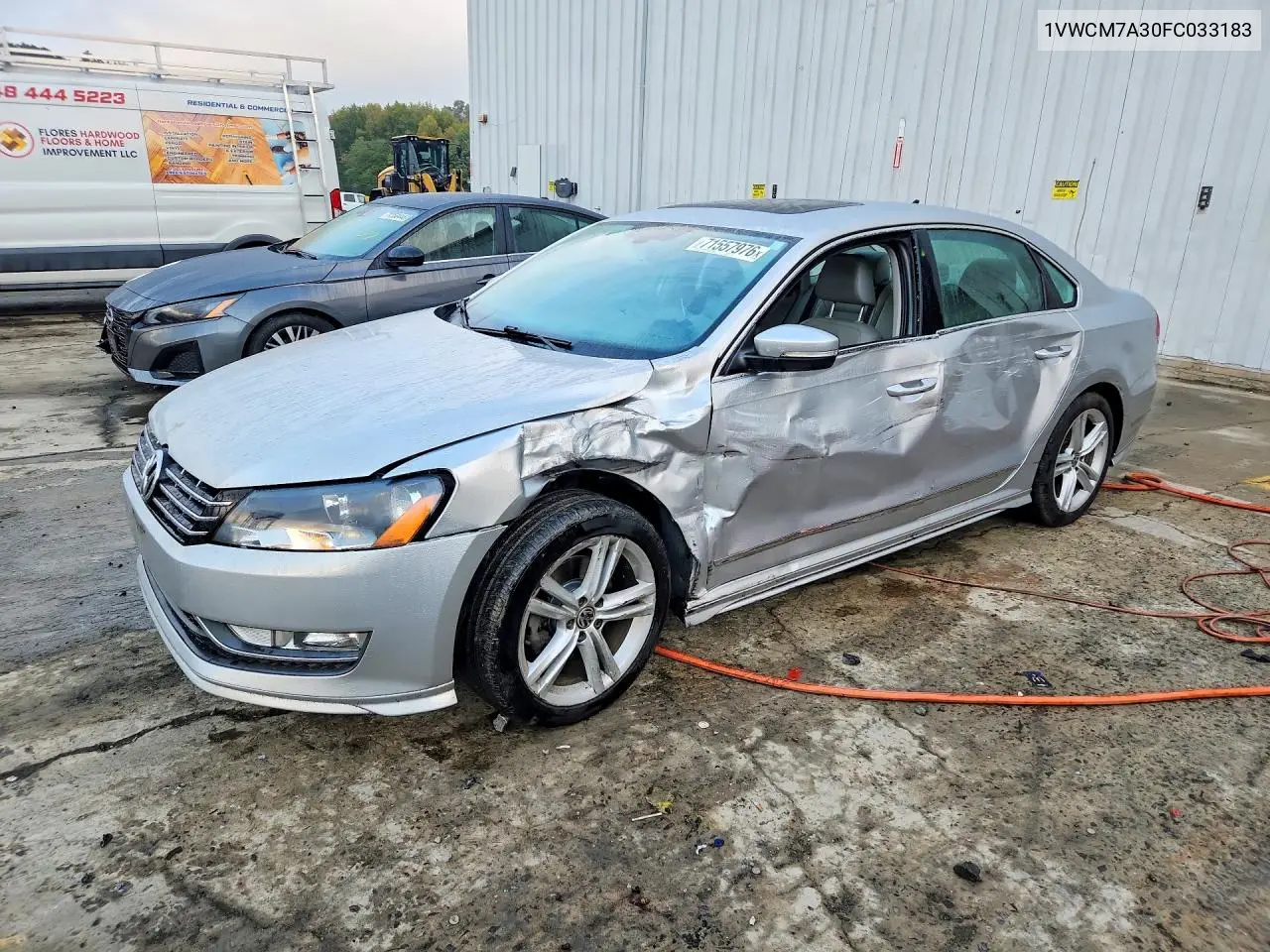 VOLKSWAGEN PASSAT 2015, VIN 1VWCM7A30FC033183