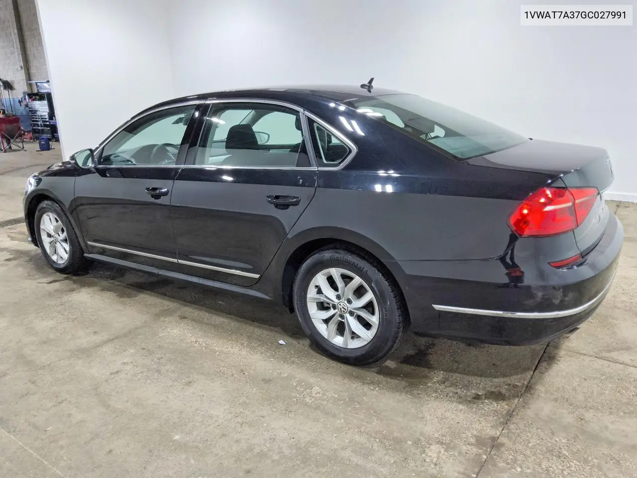 2016 VOLKSWAGEN PASSAT VIN 1VWAT7A37GC027991 — фото 2