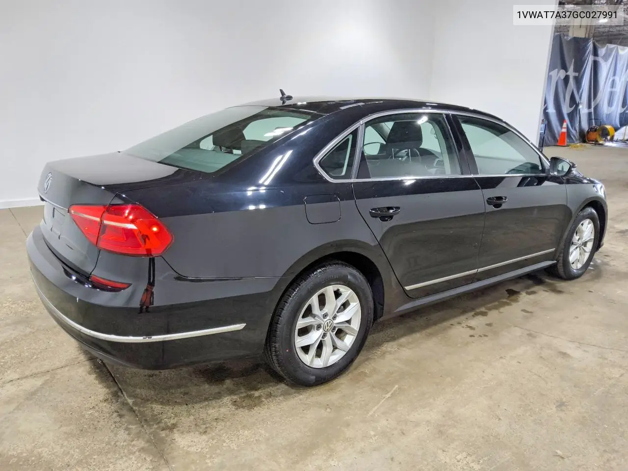 2016 VOLKSWAGEN PASSAT VIN 1VWAT7A37GC027991 — фото 3