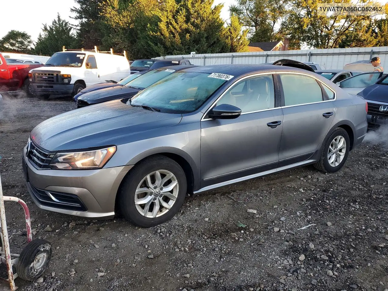 VOLKSWAGEN PASSAT 2016, VIN 1VWAT7A36GC052462