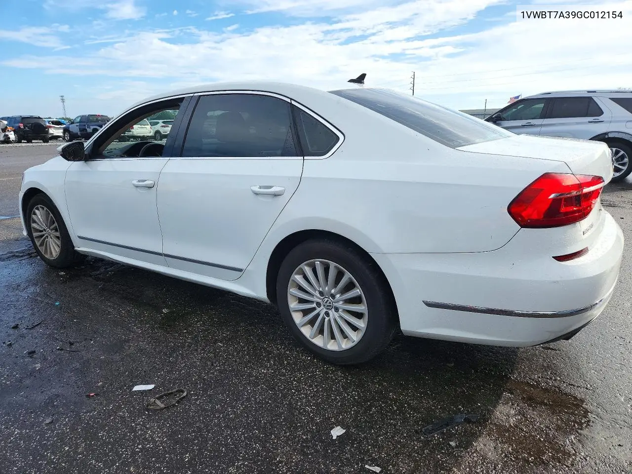 2016 VOLKSWAGEN PASSAT VIN 1VWBT7A39GC012154 — фото 2