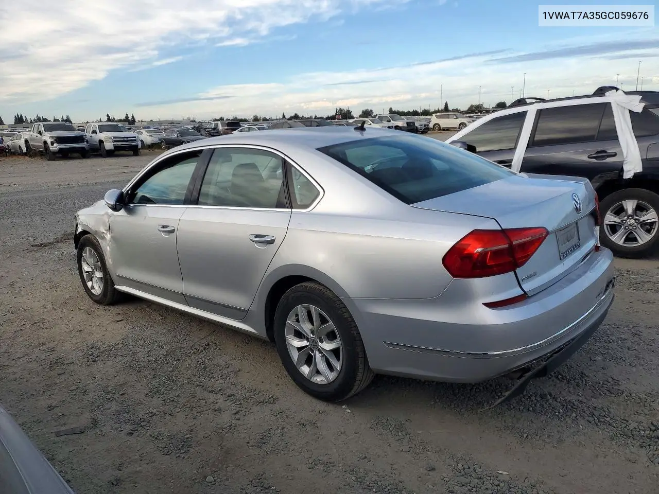 2016 VOLKSWAGEN PASSAT VIN 1VWAT7A35GC059676 — фото 2