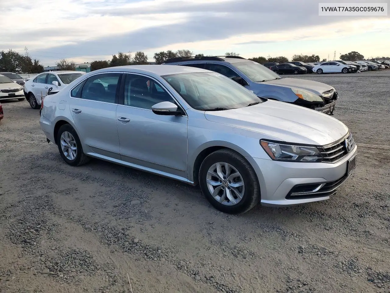 2016 VOLKSWAGEN PASSAT VIN 1VWAT7A35GC059676 — фото 4