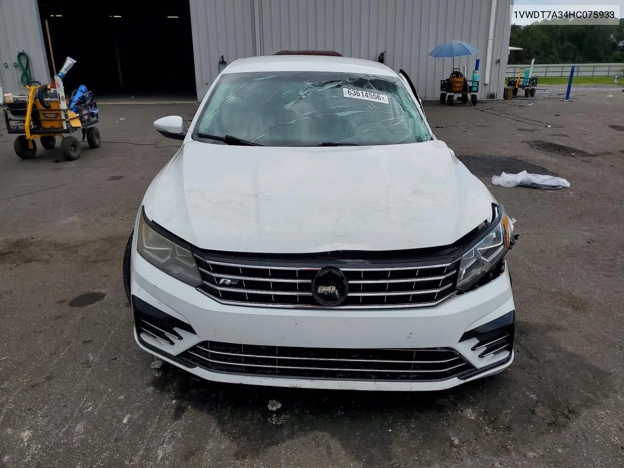 2017 VOLKSWAGEN PASSAT VIN 1VWDT7A34HC075933 — фото 5