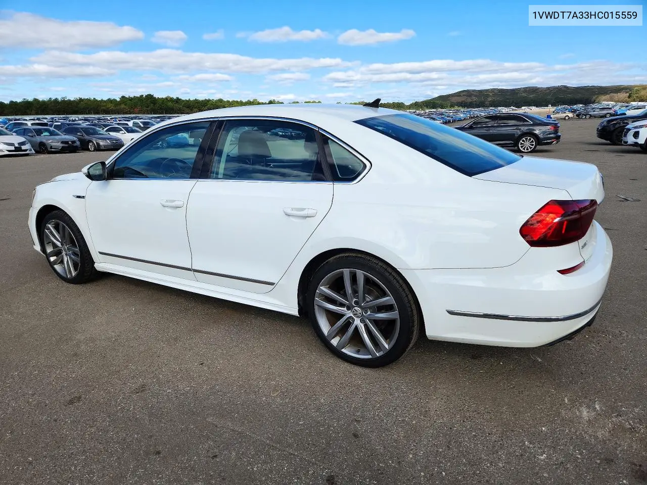 2017 VOLKSWAGEN PASSAT VIN 1VWDT7A33HC015559 — фото 2