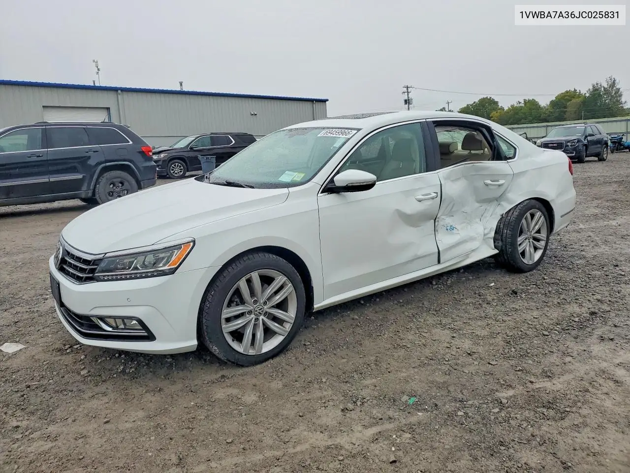 VOLKSWAGEN PASSAT 2018, VIN 1VWBA7A36JC025831