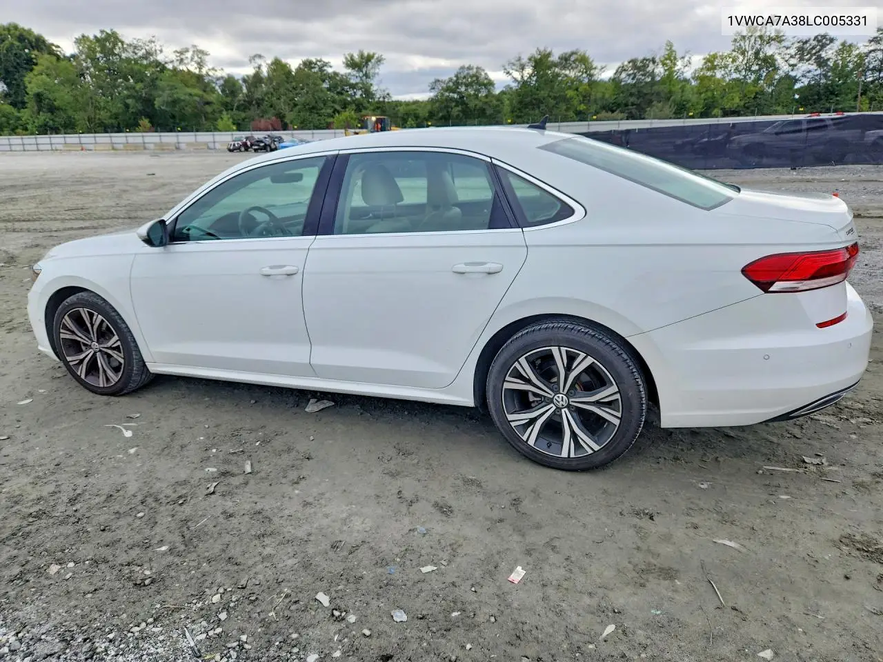 2020 VOLKSWAGEN PASSAT VIN 1VWCA7A38LC005331 — фото 2