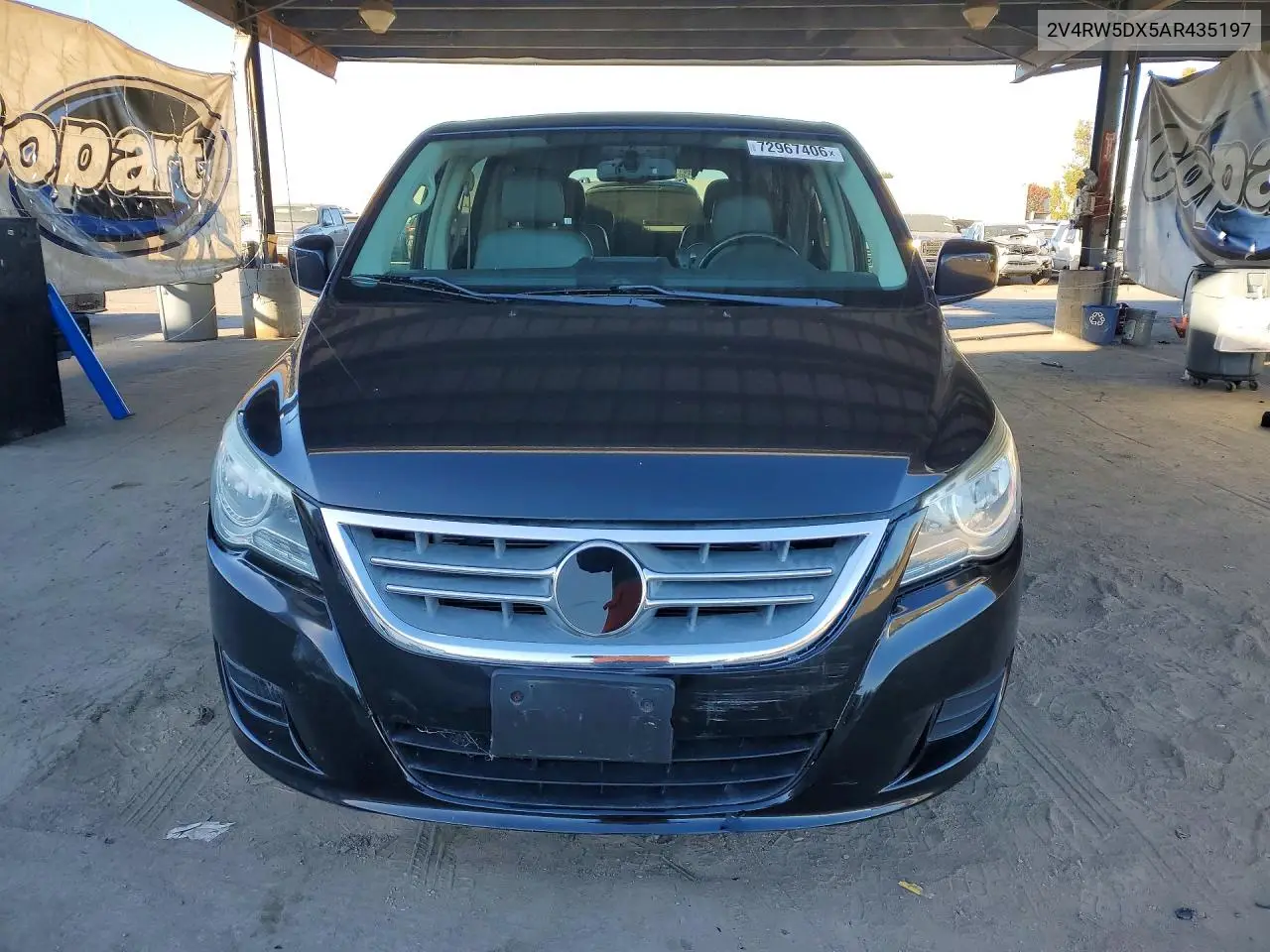 2010 VOLKSWAGEN ROUTAN VIN 2V4RW5DX5AR435197 — фото 5
