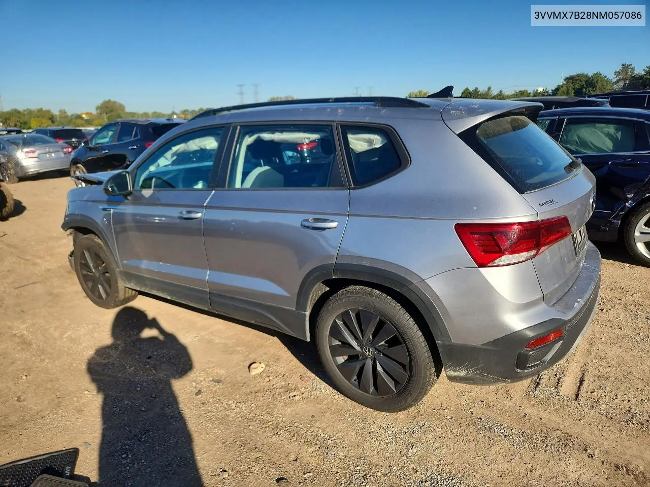 2022 VOLKSWAGEN TAOS VIN 3VVMX7B28NM057086 — фото 2