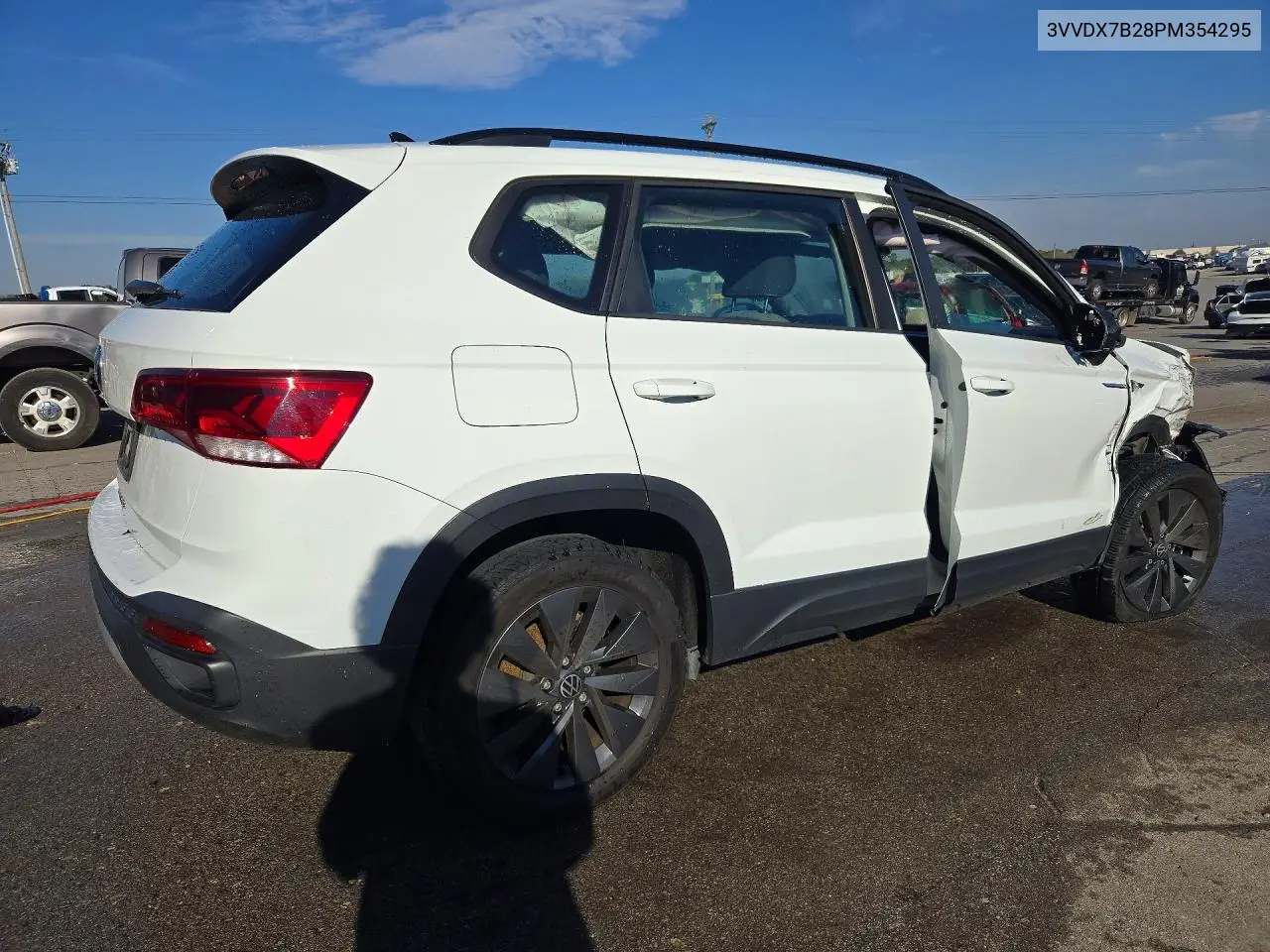 2023 VOLKSWAGEN TAOS VIN 3VVDX7B28PM354295 — фото 3