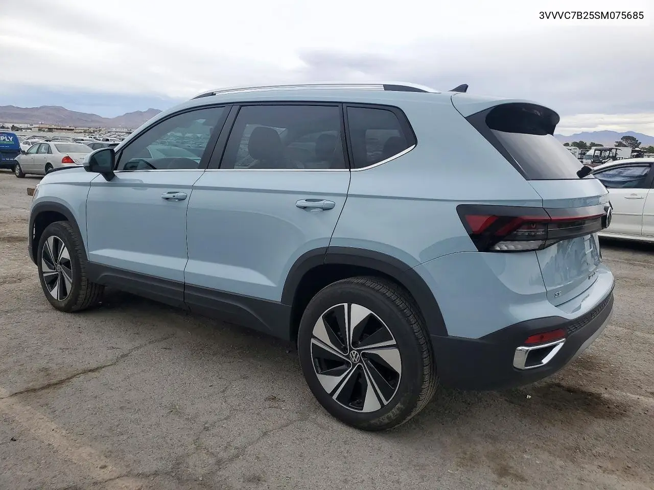 2025 VOLKSWAGEN TAOS VIN 3VVVC7B25SM075685 — фото 2