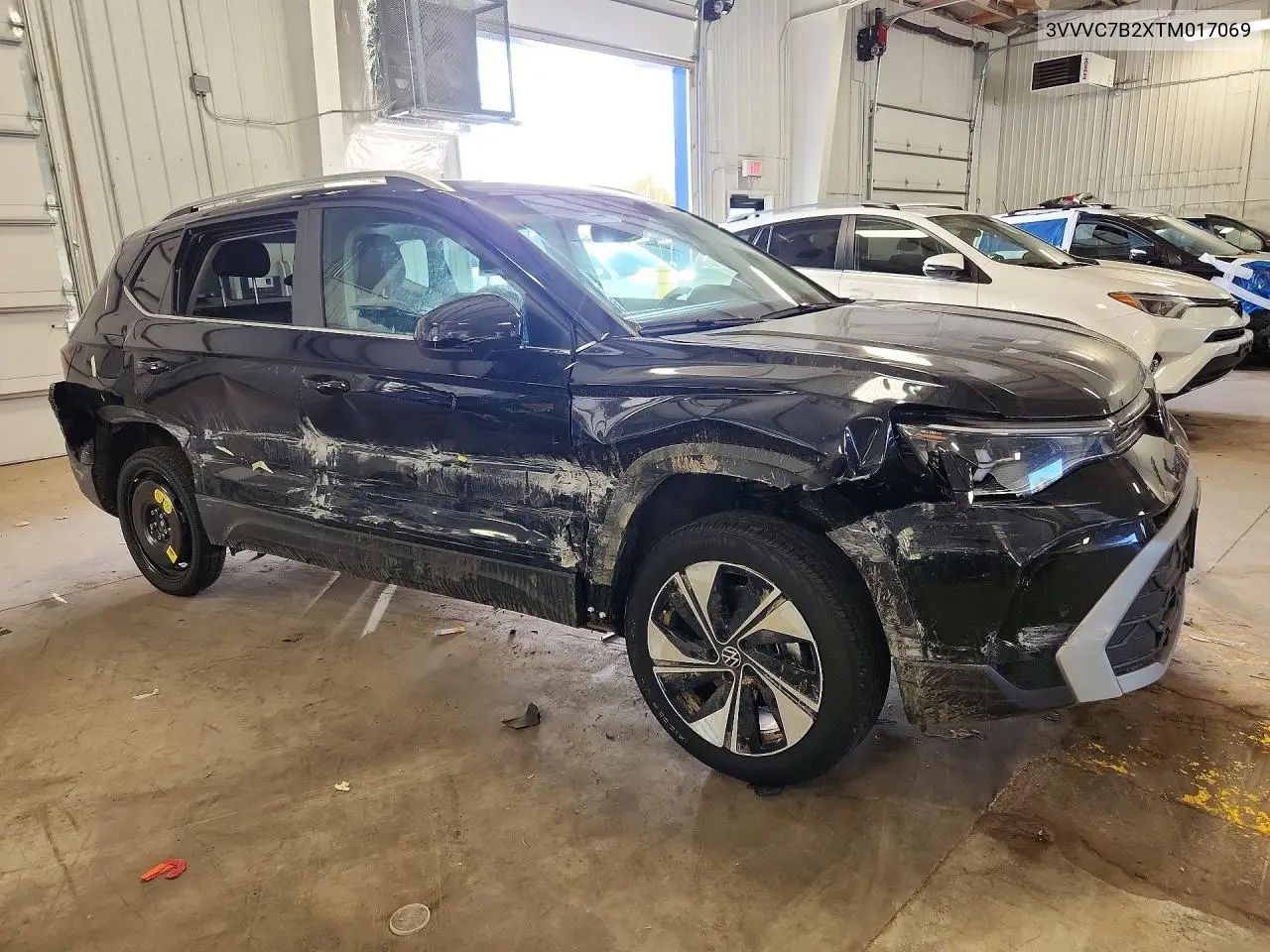 2026 VOLKSWAGEN TAOS VIN 3VVVC7B2XTM017069 — фото 4