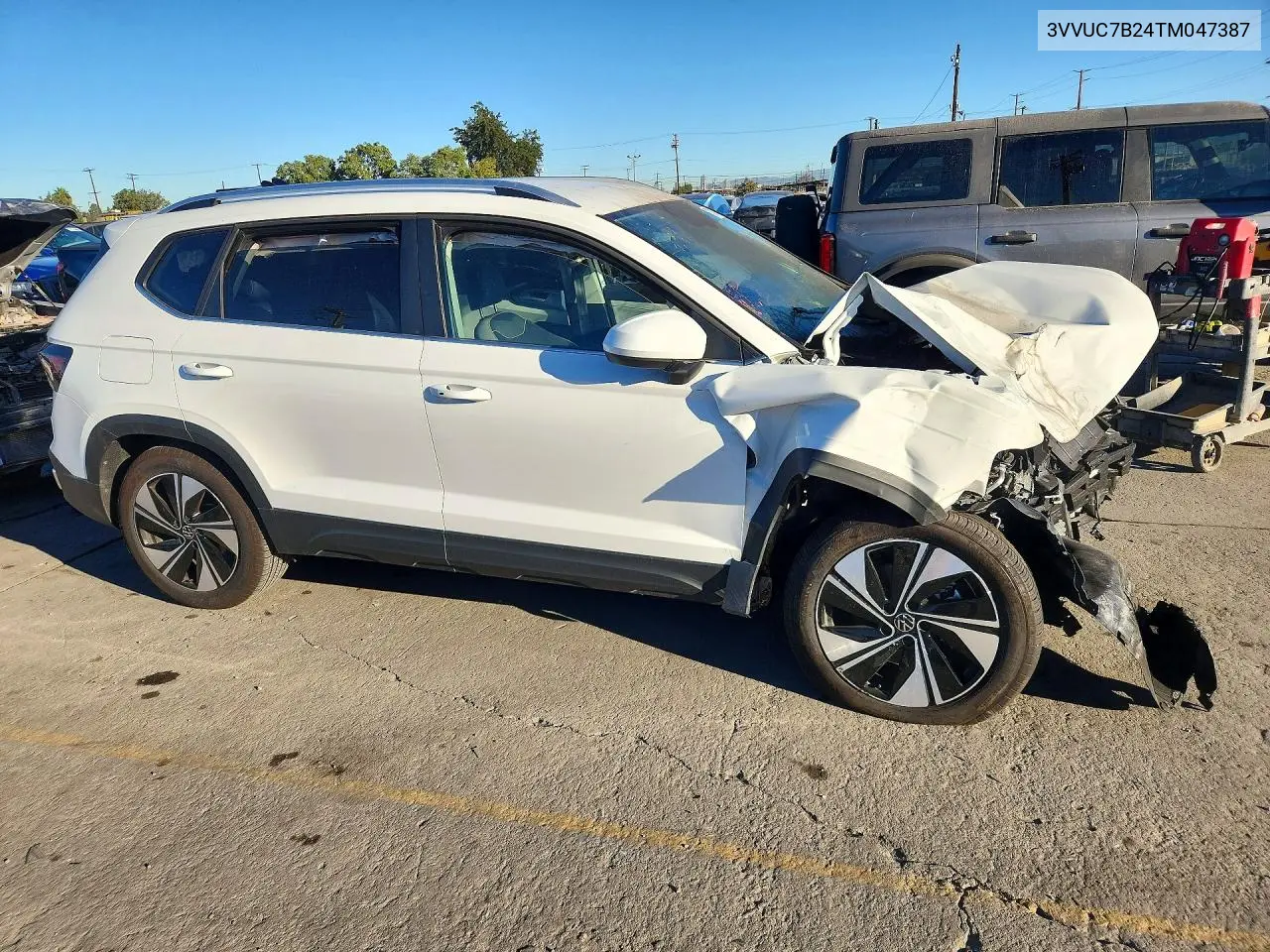 2026 VOLKSWAGEN TAOS VIN 3VVUC7B24TM047387 — фото 4