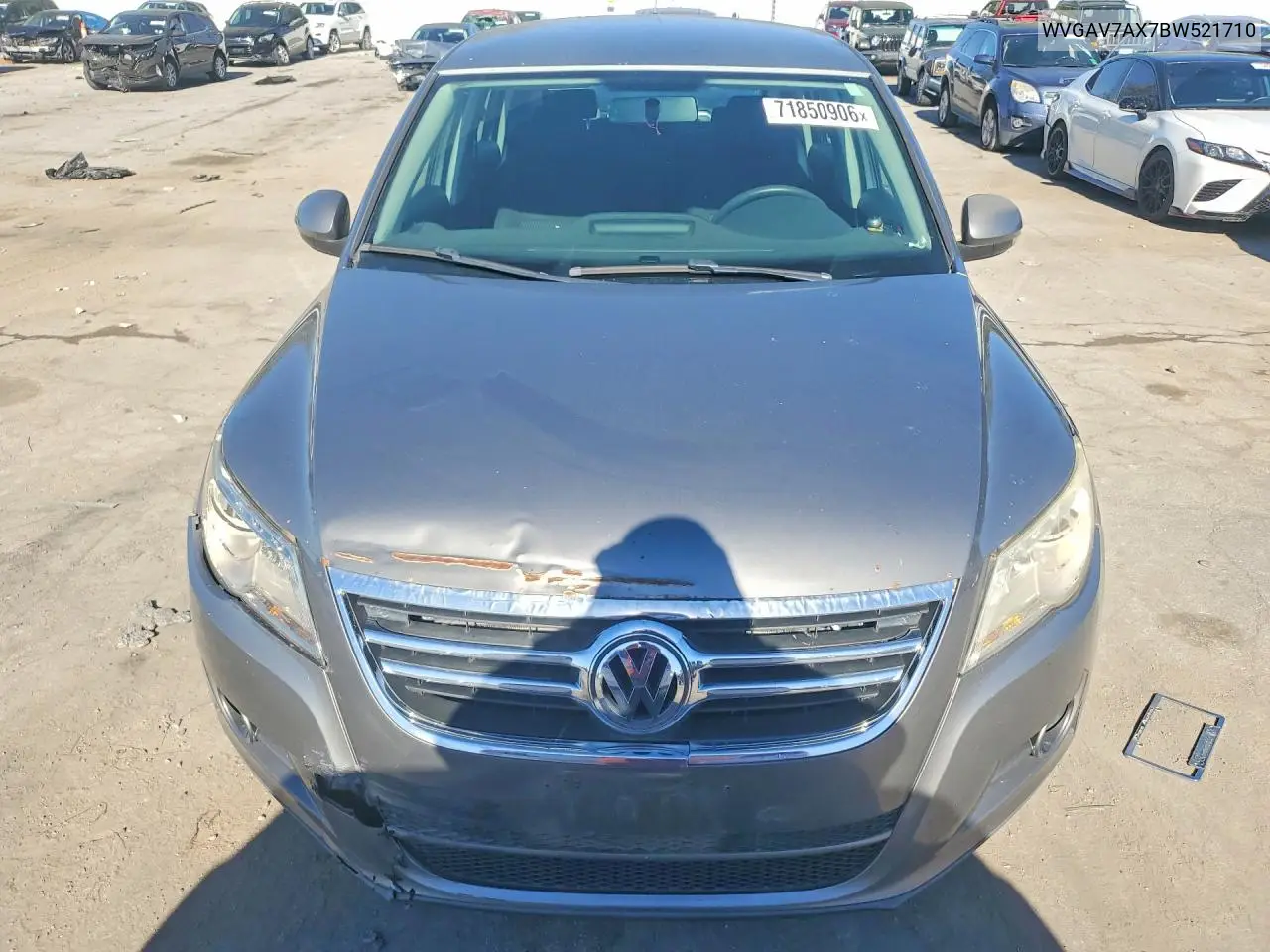 2011 VOLKSWAGEN TIGUAN VIN WVGAV7AX7BW521710 — фото 5