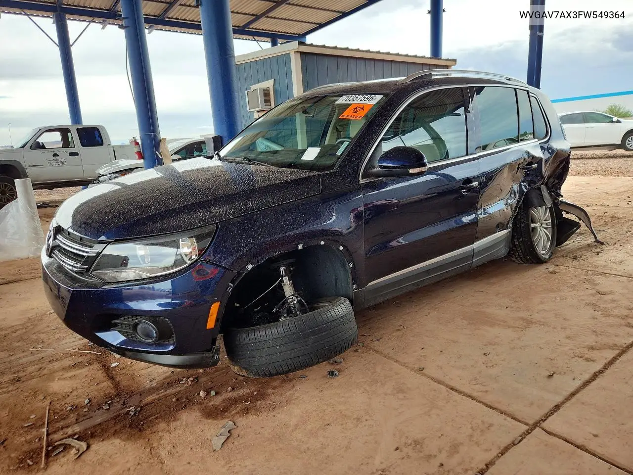 VOLKSWAGEN TIGUAN 2015, VIN WVGAV7AX3FW549364