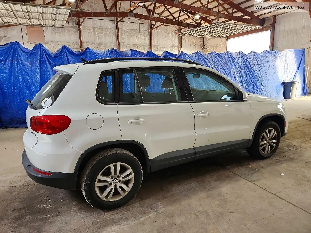 2015 VOLKSWAGEN TIGUAN VIN WVGAV7AX5FW614621 — фото 3