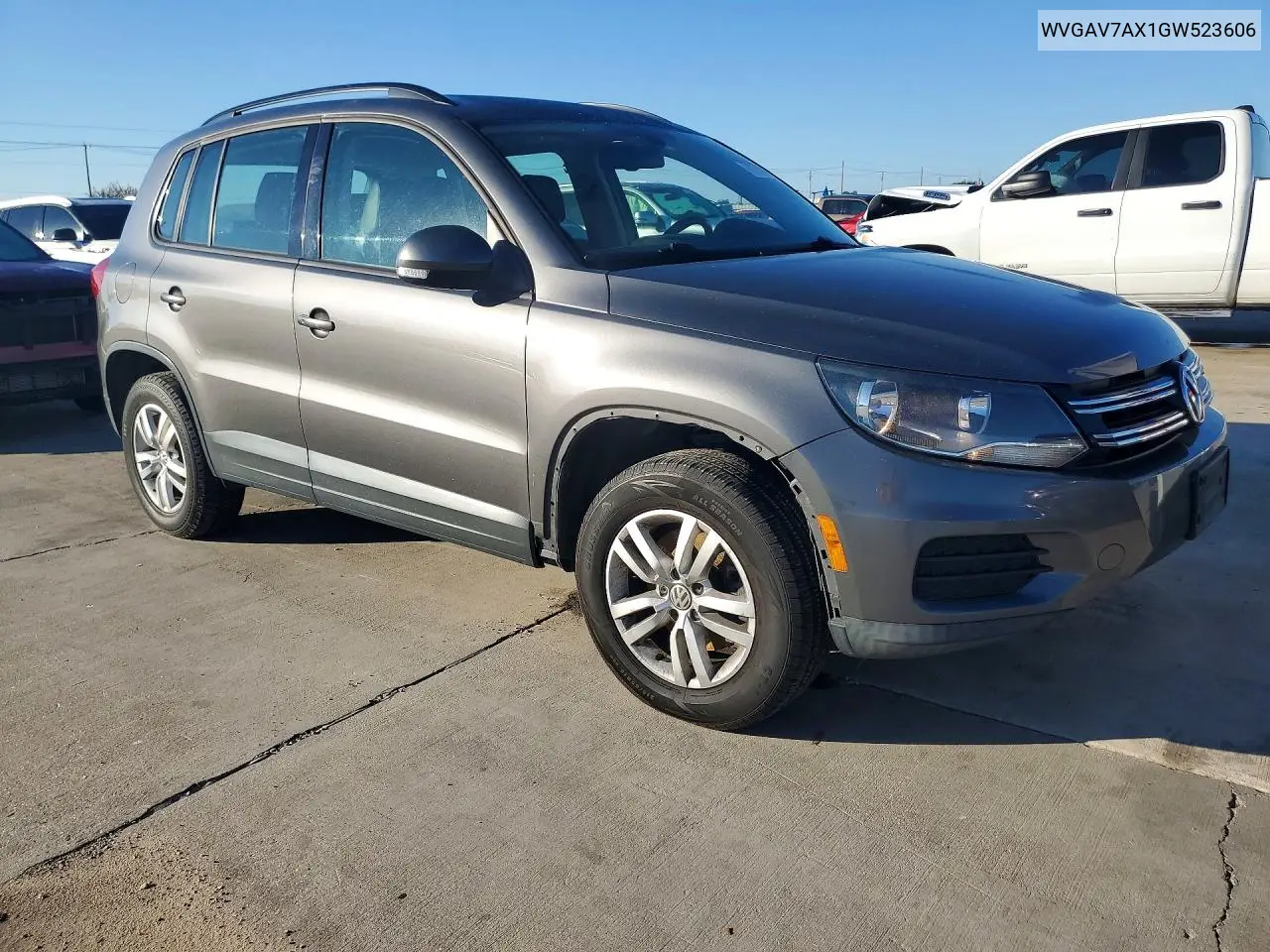 2016 VOLKSWAGEN TIGUAN VIN WVGAV7AX1GW523606 — фото 4