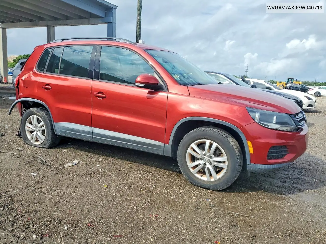 2016 VOLKSWAGEN TIGUAN VIN WVGAV7AX9GW040719 — фото 4