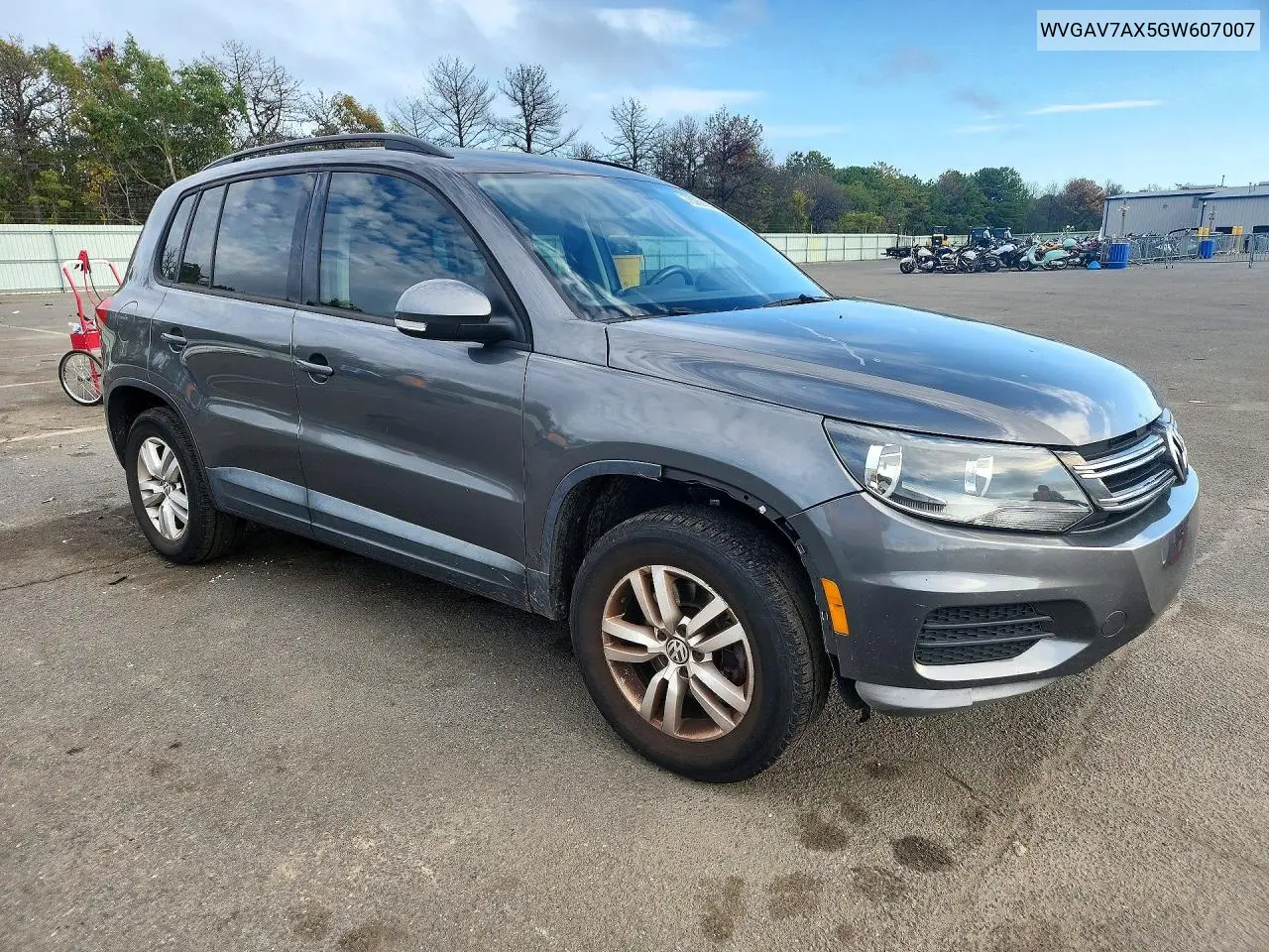 2016 VOLKSWAGEN TIGUAN VIN WVGAV7AX5GW607007 — фото 4