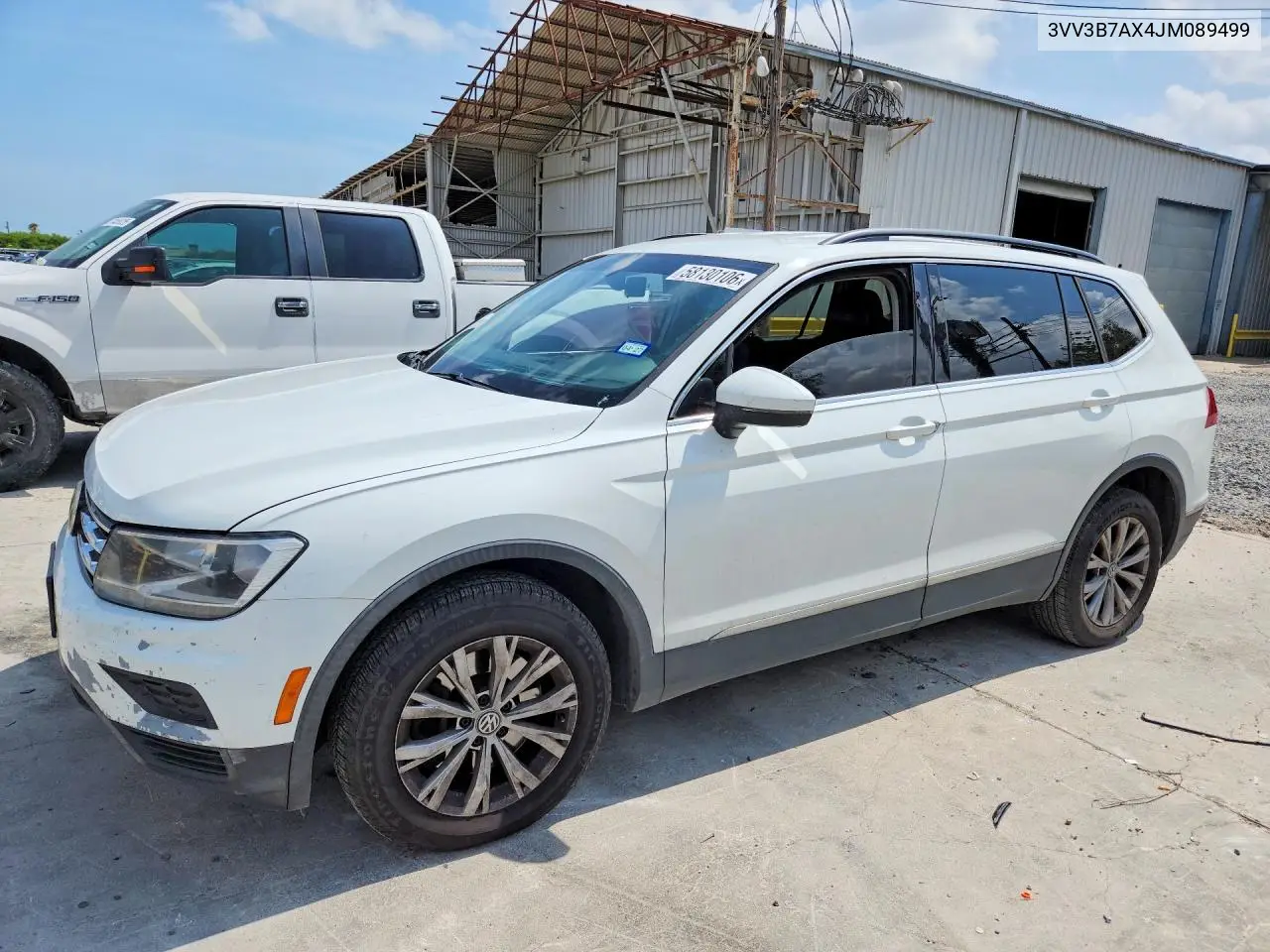 VOLKSWAGEN TIGUAN 2018, VIN 3VV3B7AX4JM089499