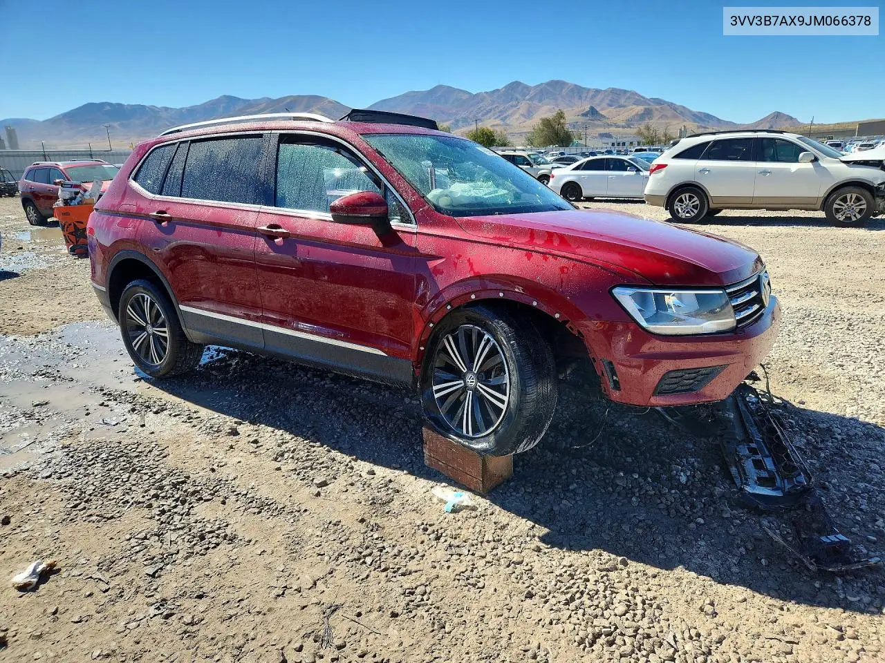 2018 VOLKSWAGEN TIGUAN VIN 3VV3B7AX9JM066378 — фото 4