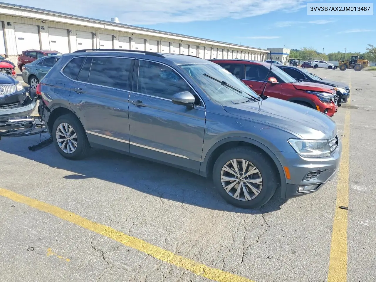 2018 VOLKSWAGEN TIGUAN VIN 3VV3B7AX2JM013487 — фото 4