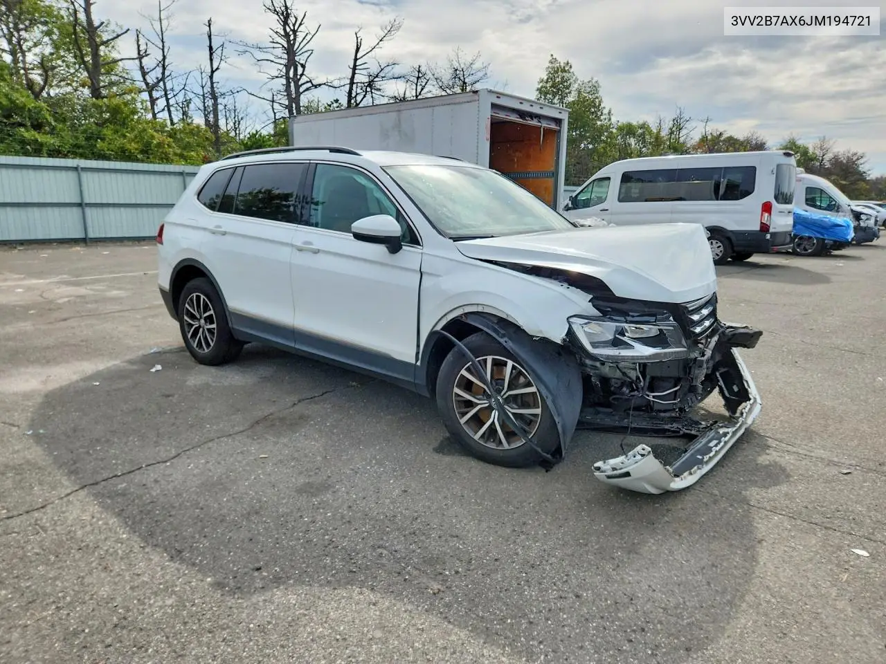2018 VOLKSWAGEN TIGUAN VIN 3VV2B7AX6JM194721 — фото 4