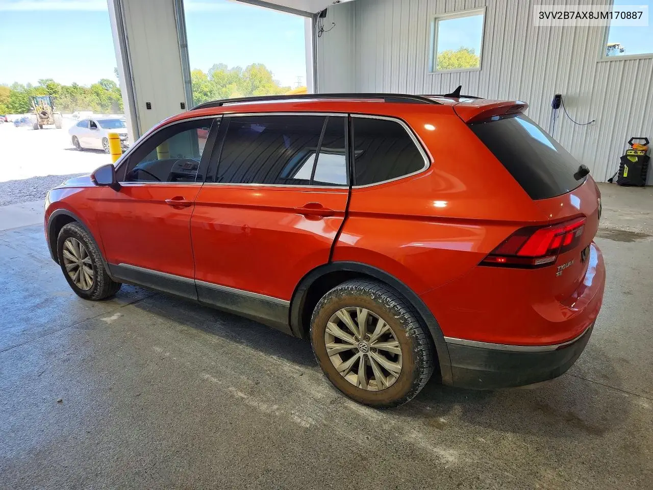 2018 VOLKSWAGEN TIGUAN VIN 3VV2B7AX8JM170887 — фото 2