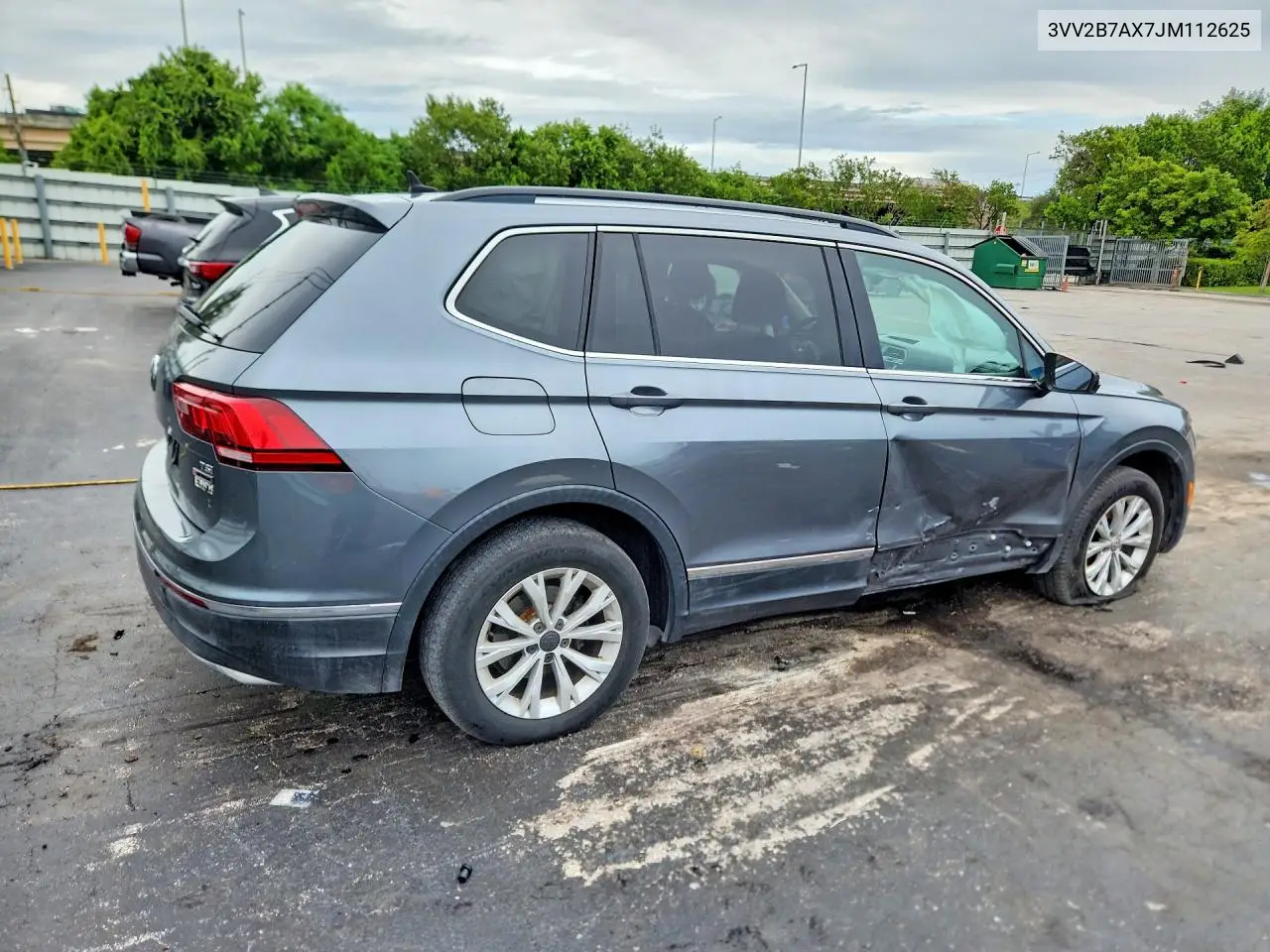 2018 VOLKSWAGEN TIGUAN VIN 3VV2B7AX7JM112625 — фото 3