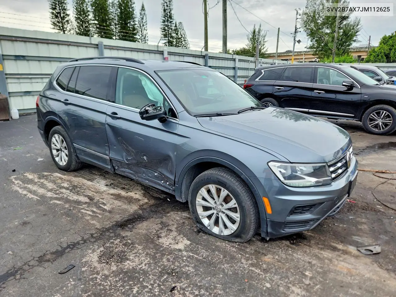 2018 VOLKSWAGEN TIGUAN VIN 3VV2B7AX7JM112625 — фото 4
