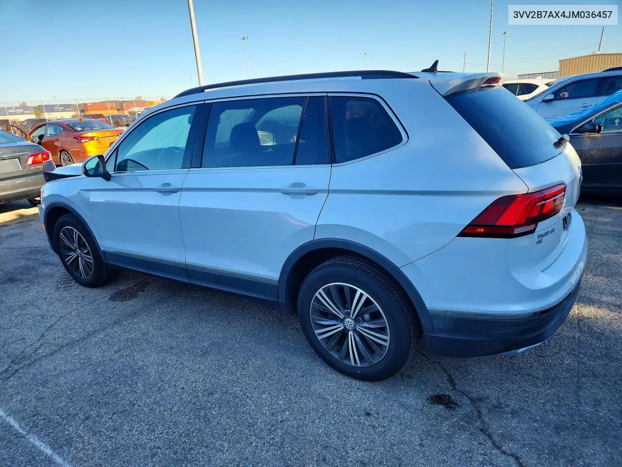 2018 VOLKSWAGEN TIGUAN VIN 3VV2B7AX4JM036457 — фото 2