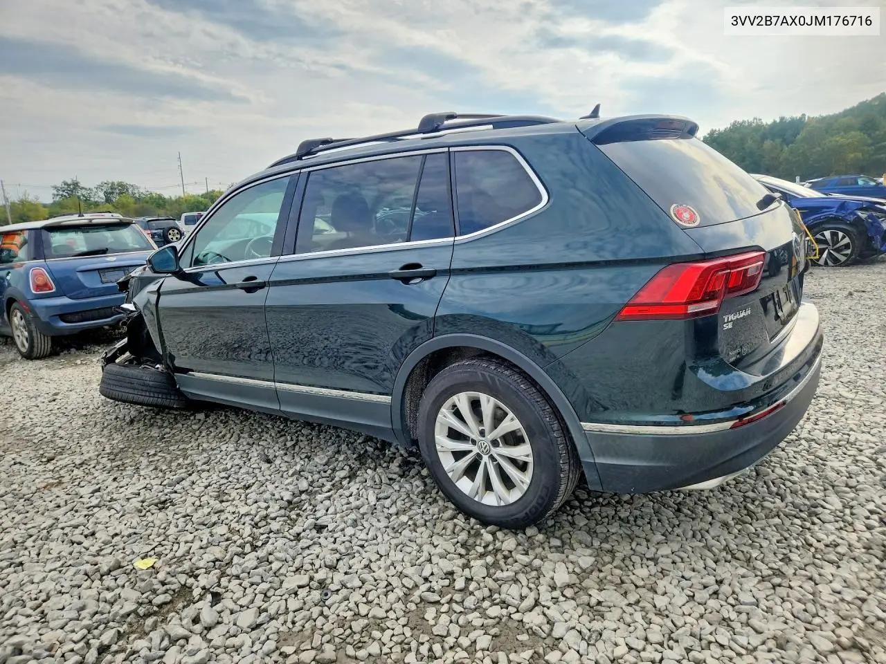 2018 VOLKSWAGEN TIGUAN VIN 3VV2B7AX0JM176716 — фото 2
