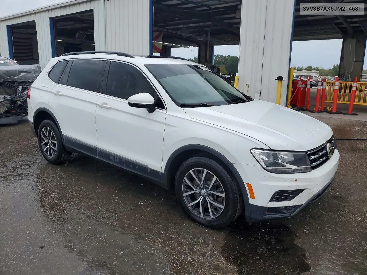 2018 VOLKSWAGEN TIGUAN VIN 3VV3B7AX6JM214681 — фото 4