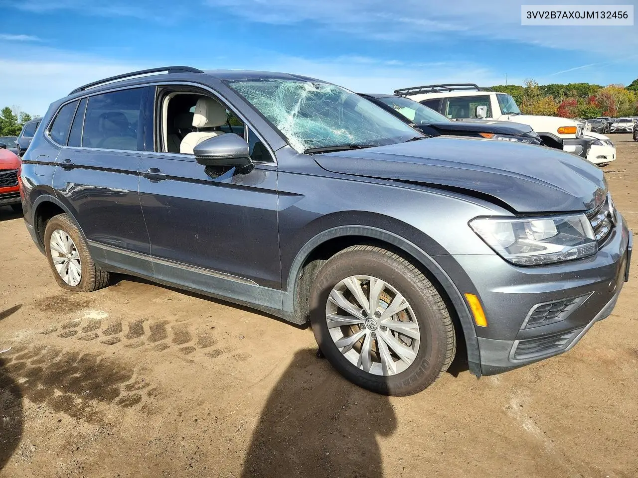 2018 VOLKSWAGEN TIGUAN VIN 3VV2B7AX0JM132456 — фото 4
