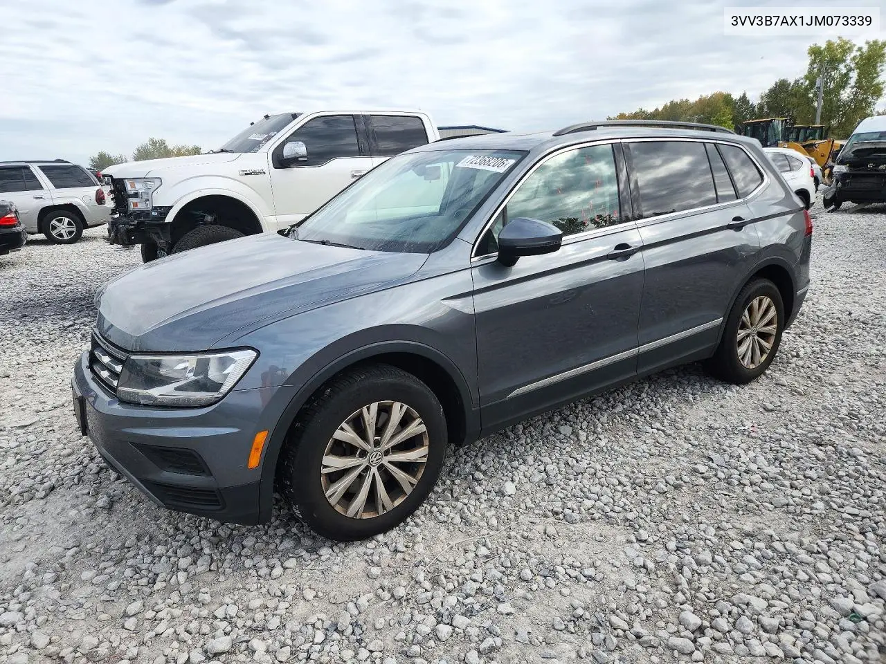 VOLKSWAGEN TIGUAN 2018, VIN 3VV3B7AX1JM073339