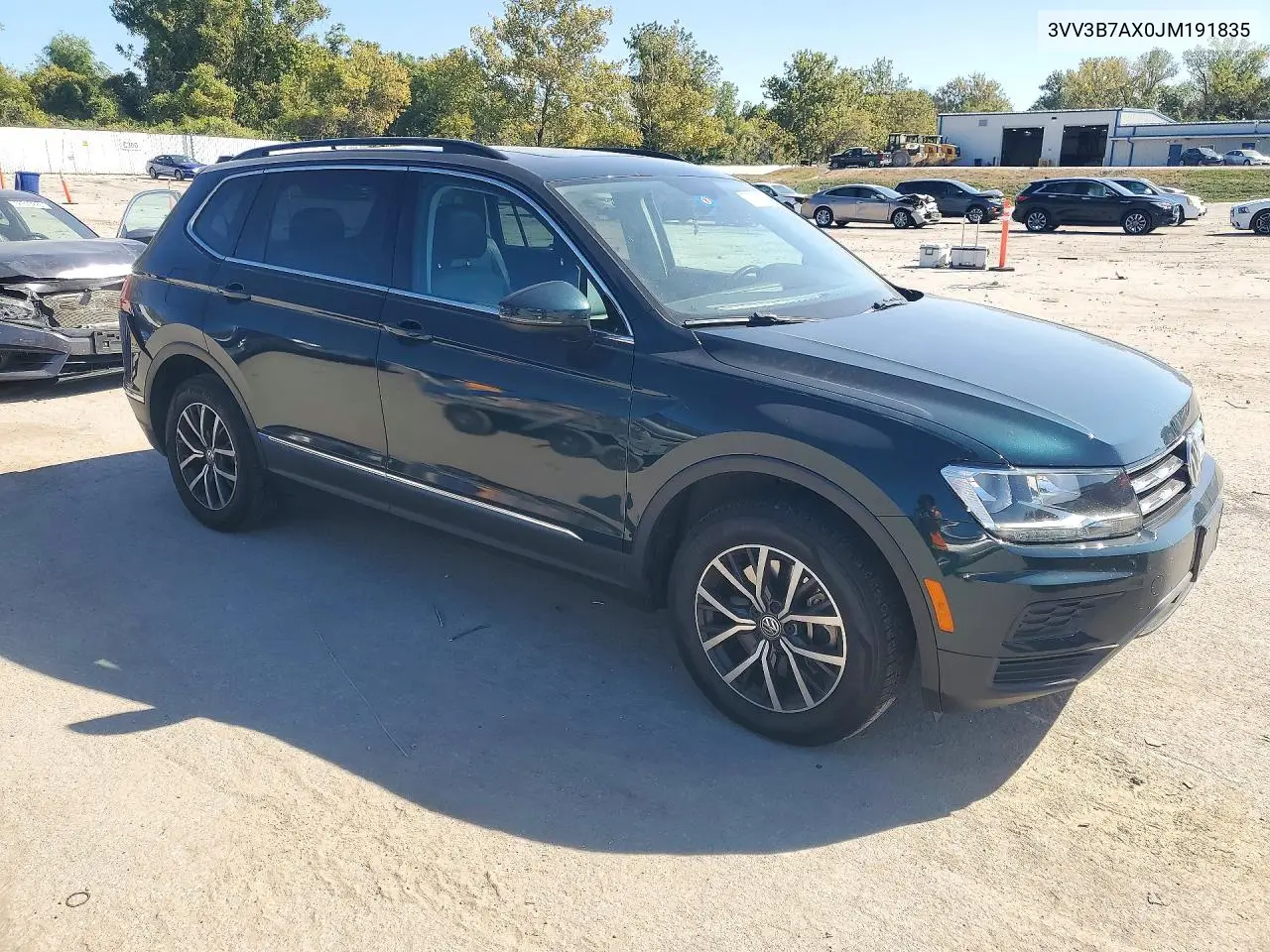 2018 VOLKSWAGEN TIGUAN VIN 3VV3B7AX0JM191835 — фото 4