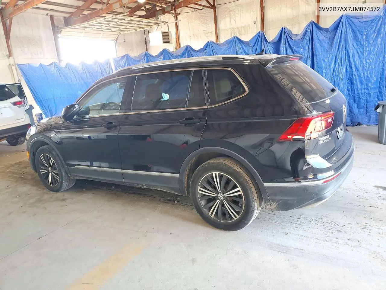 2018 VOLKSWAGEN TIGUAN VIN 3VV2B7AX7JM074572 — фото 2
