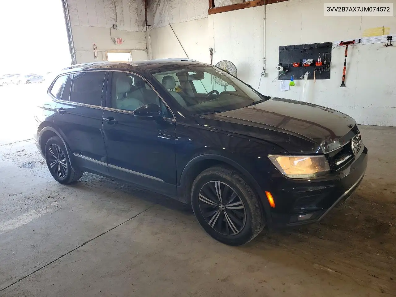 2018 VOLKSWAGEN TIGUAN VIN 3VV2B7AX7JM074572 — фото 4