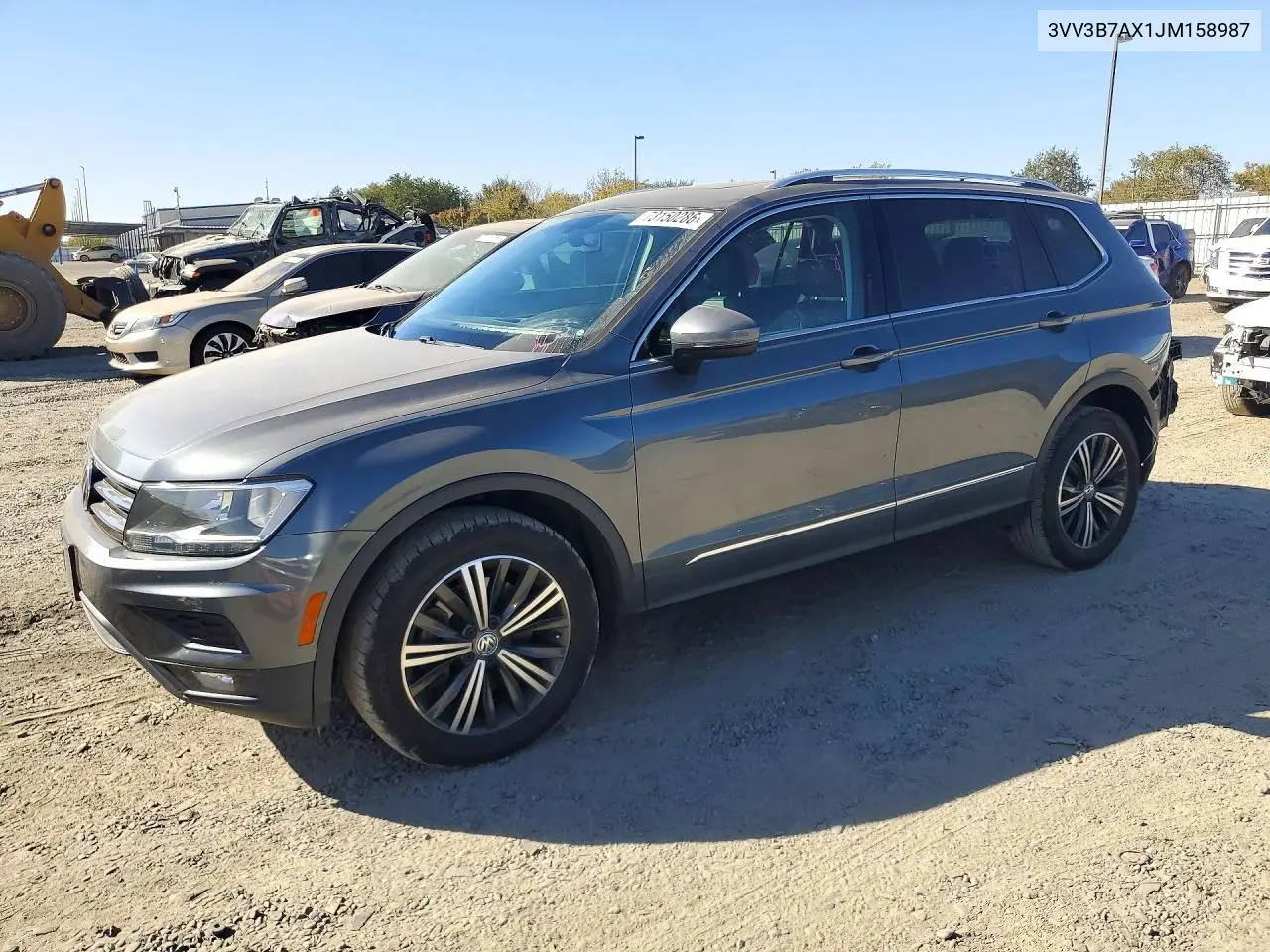 VOLKSWAGEN TIGUAN 2018, VIN 3VV3B7AX1JM158987